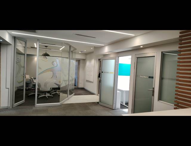 1,059M² OFFICE FOR SALE IN ILLOVO